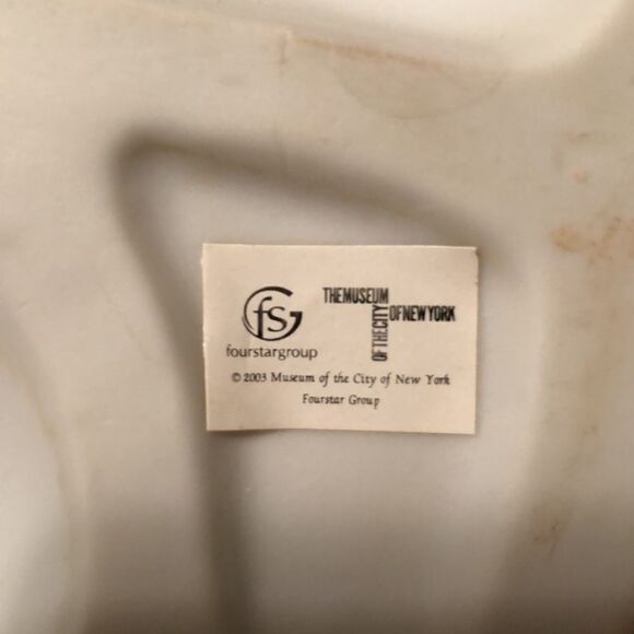 American Winter Scene Decorative Hand Painted Porcelain House Museum if NY - Picture 8 of 13